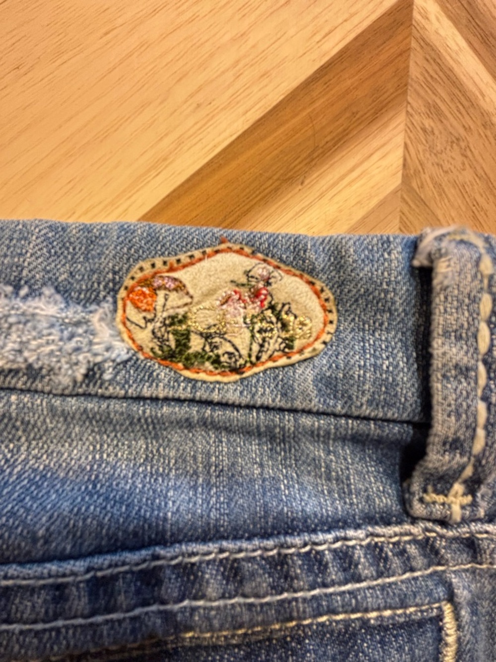 Joe's Jeans Faded Blue Wide-Leg Flare Jeans - Picture 5 of 11